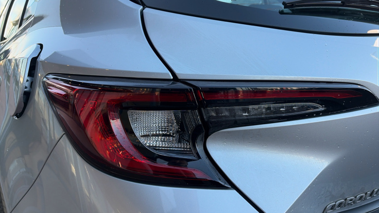 Toyota Corolla 1.8 Hybrid Icon 5dr CVT Hybrid Hatchback